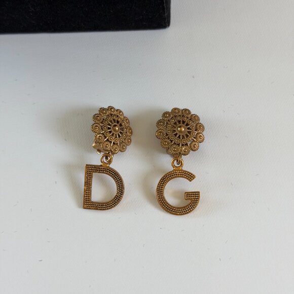 Dolce & Gabbana Logo vintage style earrings clips - Picture 4 of 5